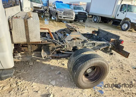 2015 Ford F350 Super Duty z USA, uszkodzony, nr VIN 1FT8X3DT8FEA10386